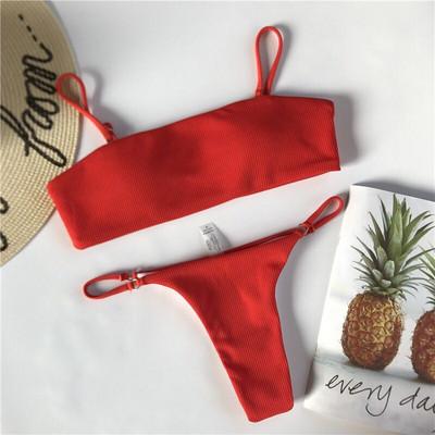 Sima fürdőruha modell levehető pántokkal, különböző színekben