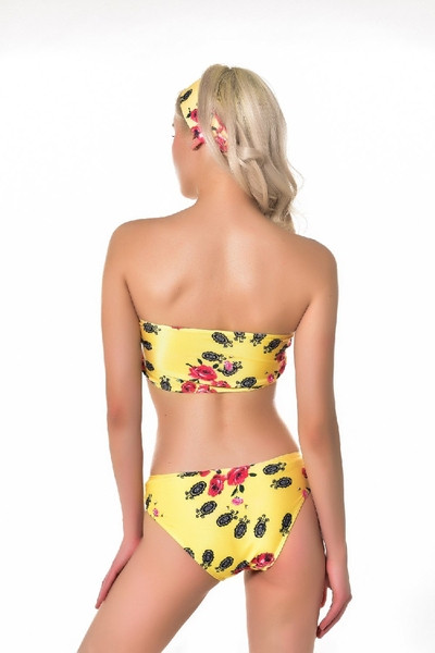 Σύγχρονο γυναικέιο μαγιό με κίτρινο χρώμα