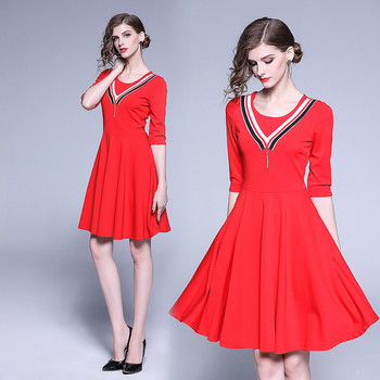 Μοντέρνο γυναικείο φόρεμα με 3/4 μανίκι σε κόκκινο χρώμα