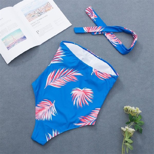 Stílusos női teljes fürdőruha színes kék rátéttel