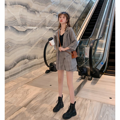 Set de jachetă și pantaloni scurți pentru femei