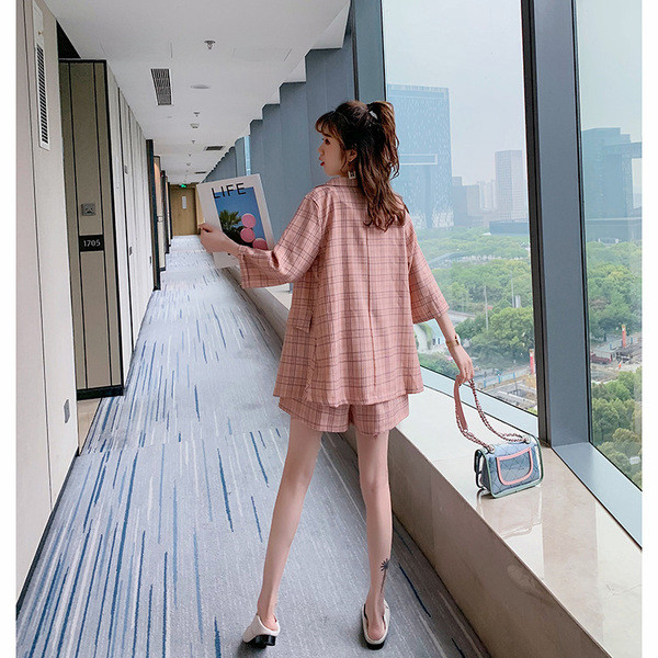 Set de jachetă și pantaloni scurți pentru femei