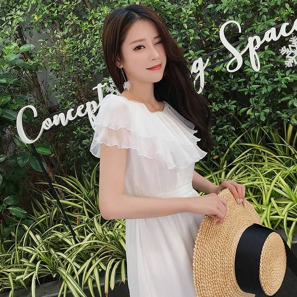 Rochie lungă, albă, lejeră