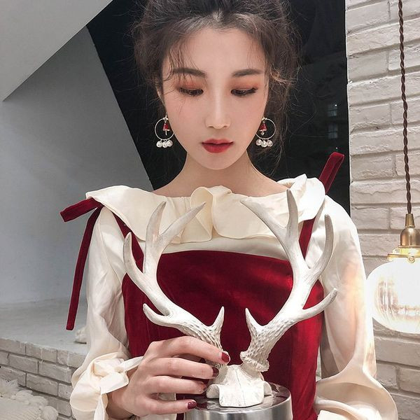 Modern női gyöngyös fülbevaló két színben