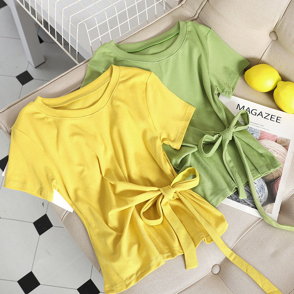 Καθημερινή γυναικεία μπλούζα με δεσμούς σε διαφορετικά χρώματα