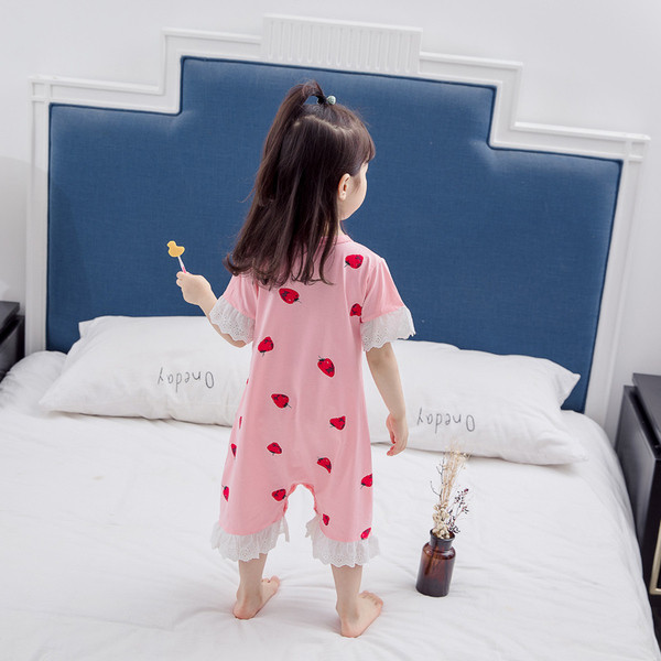 Gyerek pizsama lányoknak - fehér és rózsaszín színben