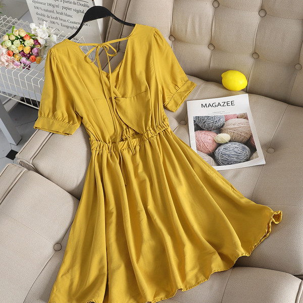 Ежедневна дамска рокля разкроен модел с къс ръкав в няколко цвята