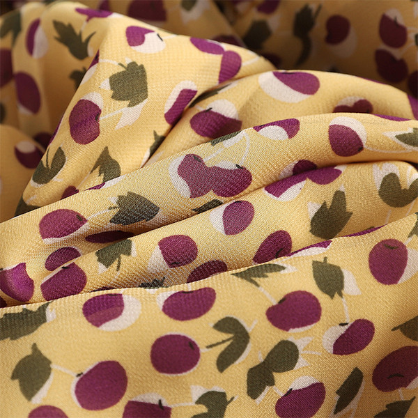 Модерна дамска рокля с цветен десен и колан в няколко цвята