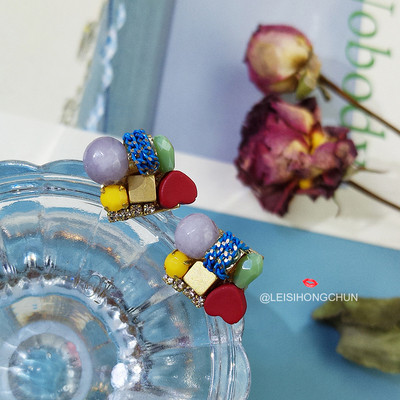 Cercei de dama cu pietre colorate