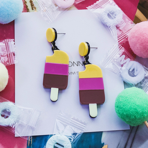 Cercei de dama in forma de inghetata