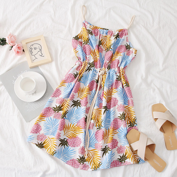 Μοντέρνο γυναικείο φόρεμα σε λευκό και μαύρο με κορδόνια