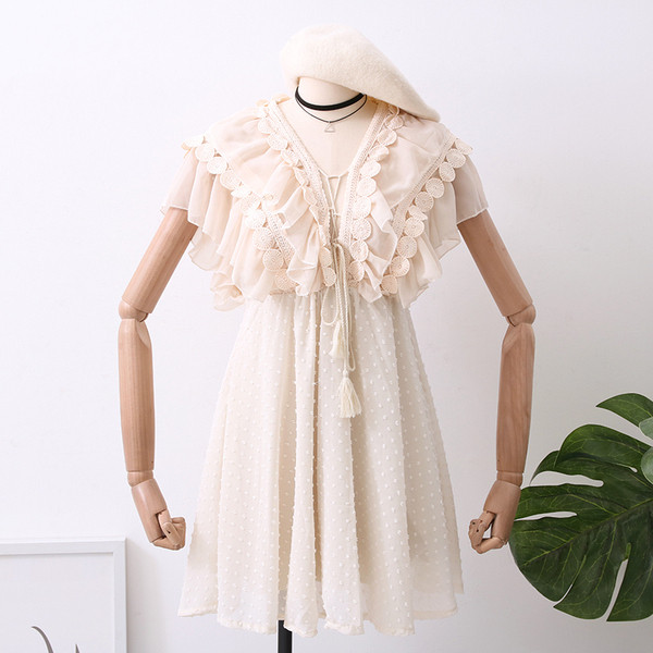 Μοντέρνο γυναικείο φόρεμα με ντεκολτέ σε σχήμα V και φούντα σε τέσσερα χρώματα