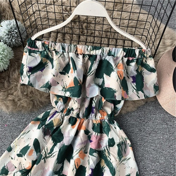 Καθημερινό γυναικείο φόρεμα με φυτικό μοτίβο και γυμνά ώμους