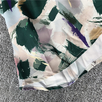 Καθημερινό γυναικείο φόρεμα με φυτικό μοτίβο και γυμνά ώμους