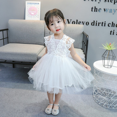 Детска модерна рокля в два цвята с тюл и дантела 
