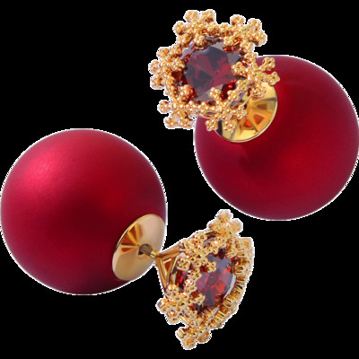 Stílusos női fülbevaló piros színben