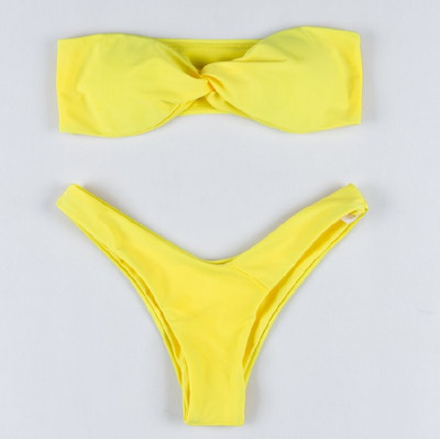 Stílusos női kétrészes fürdőruha, több színben rátéttel