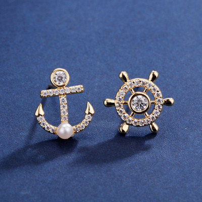 Дамски обеци с морски мотиви