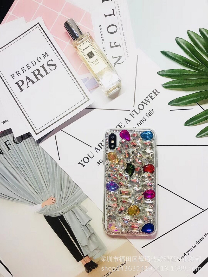 Θήκη σιλικόνης με έγχρωμες πέτρες για iPhone 7 και iPhone 8