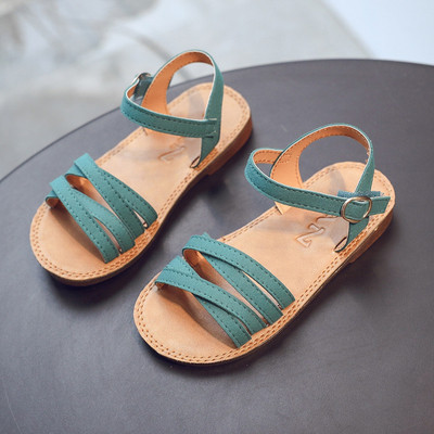 Modern gyerekszandál három színben lányoknak