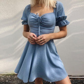 Alkalmi női ruha rövid ujjú, kék színű nyakkendővel