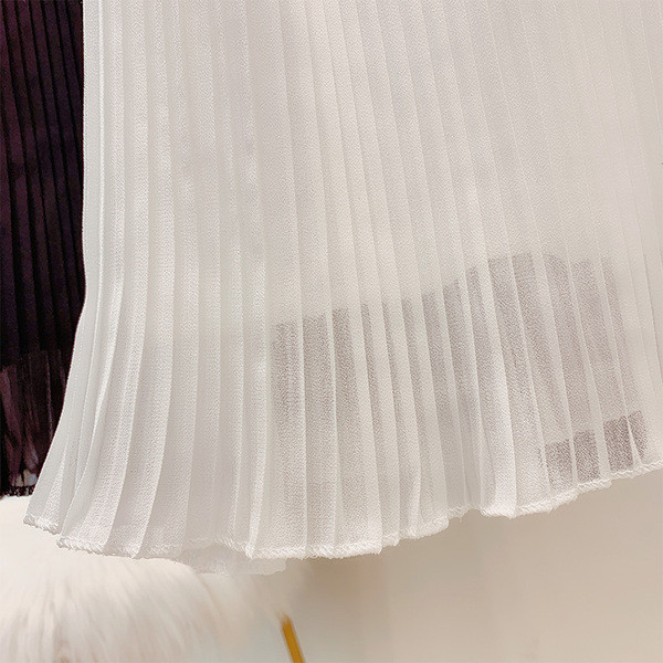 Maieu elegant pentru femei în alb și negru