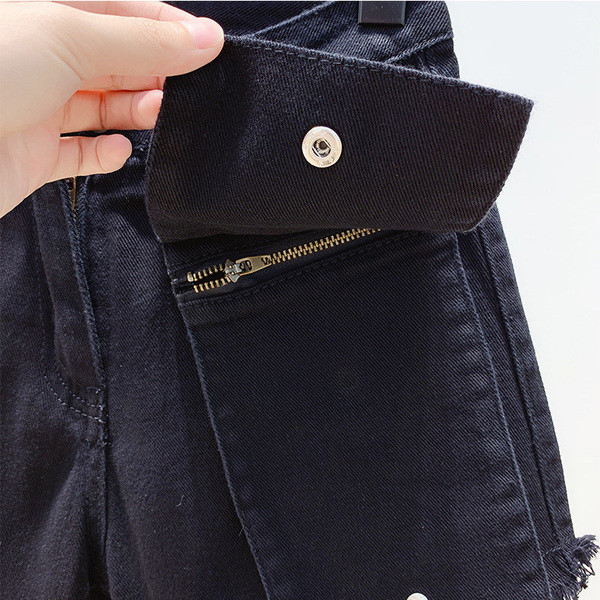 Дамски къси дънкови панталони в черен и син цвят