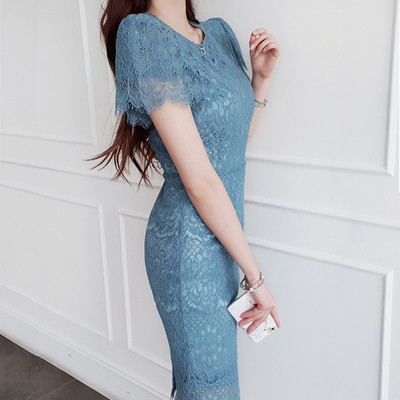 Μοντέρνο φόρεμα με κοντό μανίκι και σχήματος Ο και δαντέλα σε δύο χρώματα