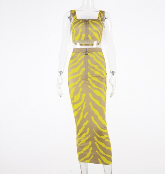 Κομψό γυναικείο σετ με φερμουάρ