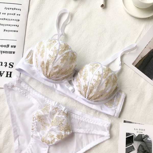 Fehérneműszett melltartó és bikini