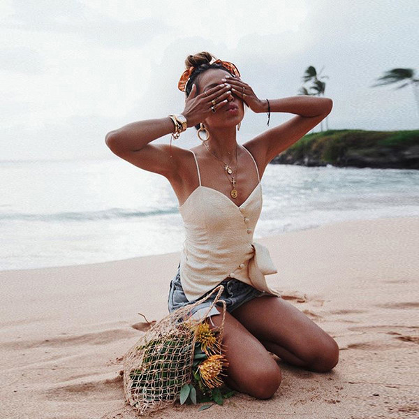 Maiou elegant de damă cu bretele subțiri