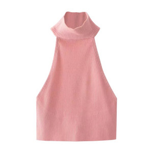 Rövid női felső gallérral és csupasz háttal