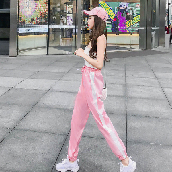 Elegáns, sportos női nadrág