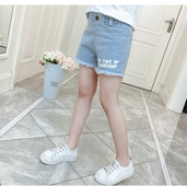 Gyermek rövid farmernadrág felirattal - lányoknak