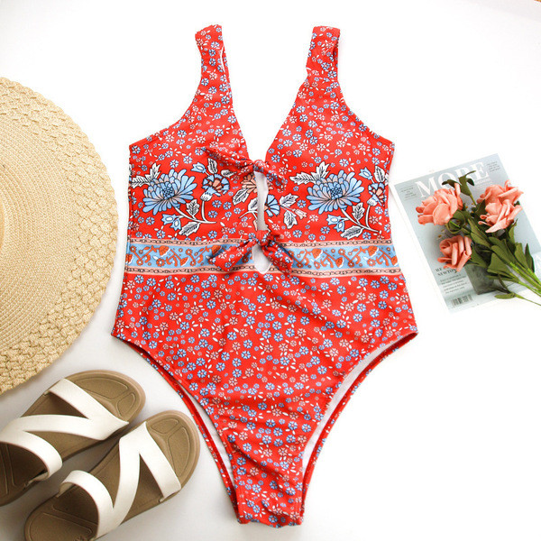 Két színben virágmintás egész fürdőruha