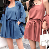 Κομψό γυναικείο σύνολο σε τρία μέρη σε διάφορα χρώματα μέχρι 4XL