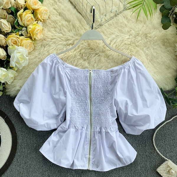 Σύγχρονη γυναικεία μπλούζα σε δύο χρώματα φερμουάρ