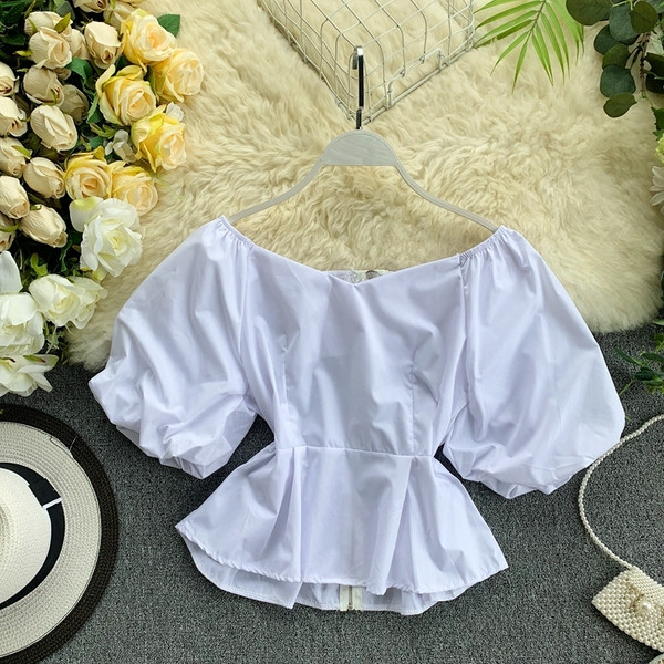 Σύγχρονη γυναικεία μπλούζα σε δύο χρώματα φερμουάρ