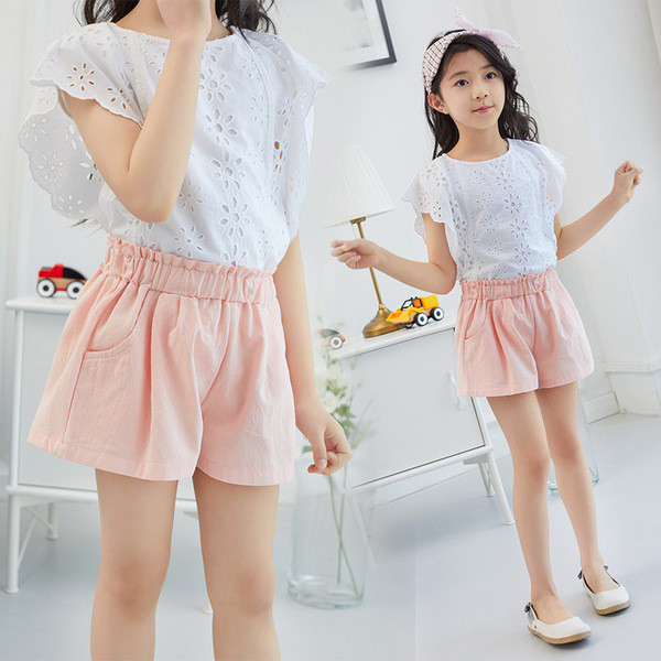 Pantaloni scurți pentru copii cu buzunare în mai multe culori