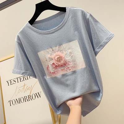 Γυναικεία μπλούζα με εφαρμογή και στοιχείο 3D