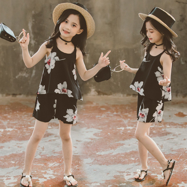 Gyerek modern szett virágmotívumokkal - lányoknak