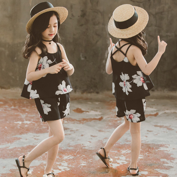 Gyerek modern szett virágmotívumokkal - lányoknak