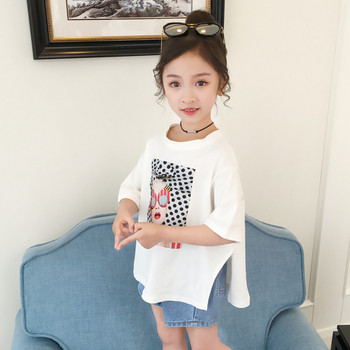 Детска модерна тениска за момичета в бял цвят с апликация