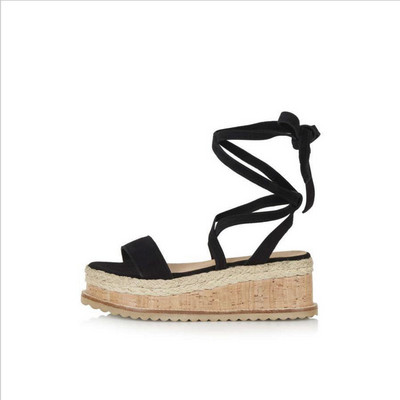 Γυναικεία μοντέρνα σανδάλια με πλατφόρμα eco σουέτ σε τέσσερα χρώματα