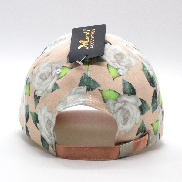 Лятна дамска шапка с флорален десен в няколко разцветки 