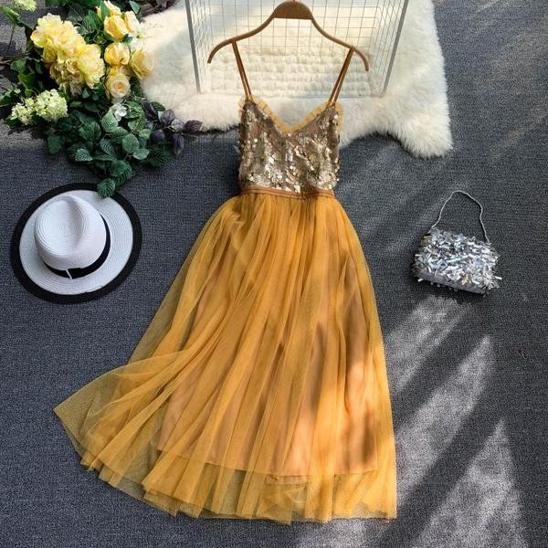 Модерна дамска рокля с пайети и тюл в няколко цвята