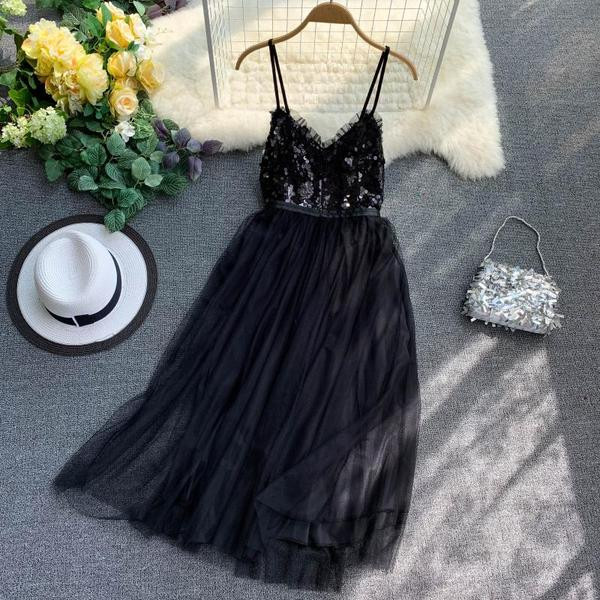 Модерна дамска рокля с пайети и тюл в няколко цвята