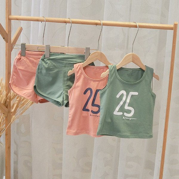 Sport és hétköznapi gyerek szett két színben fiúknak