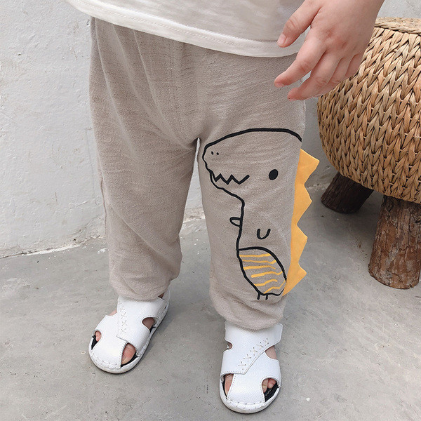 Gyermek nadrág fiúknak négy színben rátéttel