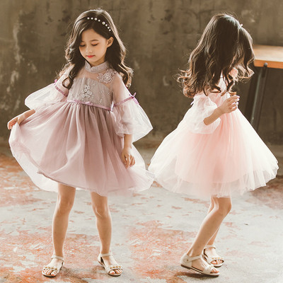 Актуална детска рокля в два цвята с бродерия и 3D елемент